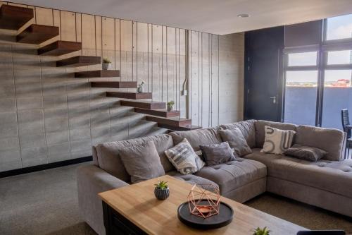 LOFT Apartment Downtown Area