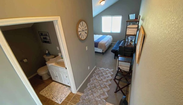 Loft at Bayside Golf Course, Single Room and Bath