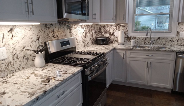 Loft B Charming country style home near Lake Barkley, golf course and water park