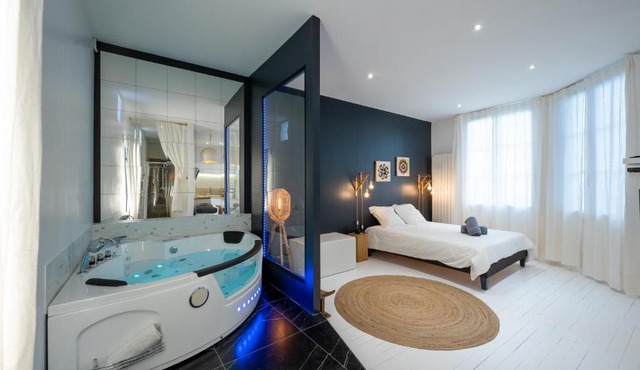 LOFT Clim - Jacuzzi Centre Gare - Parking gratuit