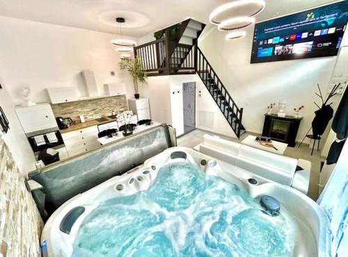 loft des désirs hammam, jacuzzi