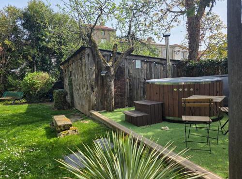Loft des volcans, jardin, brasero & bain nordique