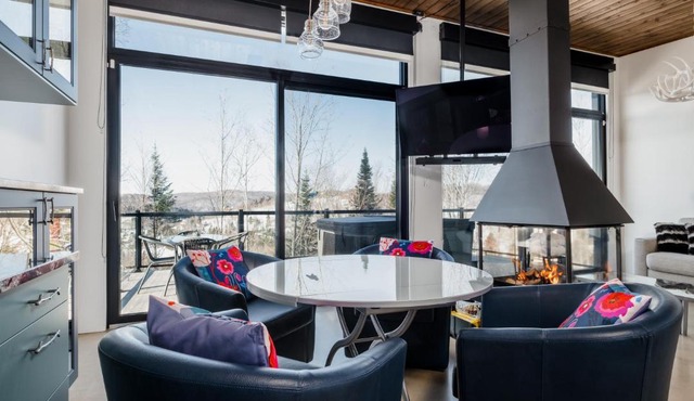 Loft Exécutif CherLieu de luxe avec vue sur golf et montagnes