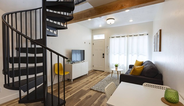 Loft Haus: A Modern Retreat Near Snow College