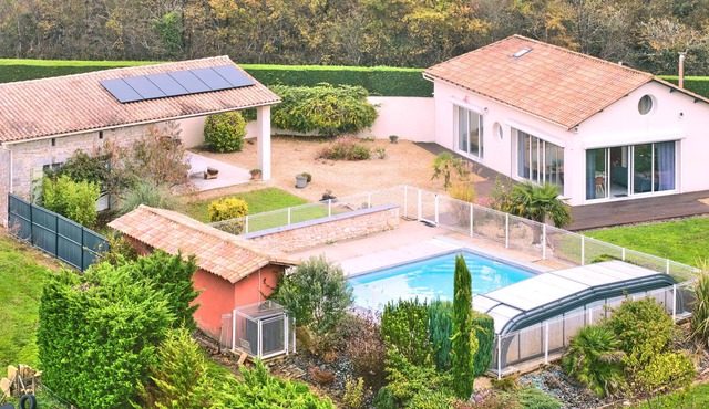 Loft in the Heart of Sauvignac