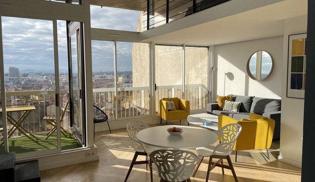 Loft in the historic center with panoramic view