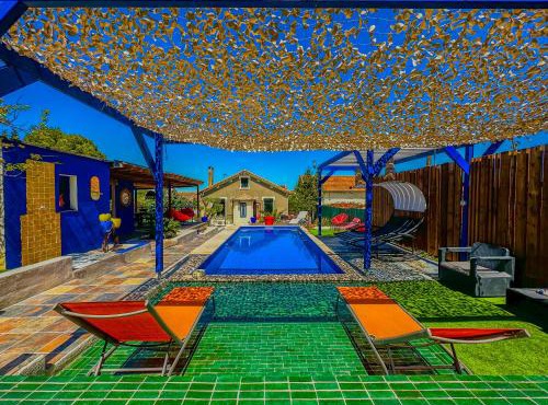 Loft Modern avec Jardin Piscine et Pool House