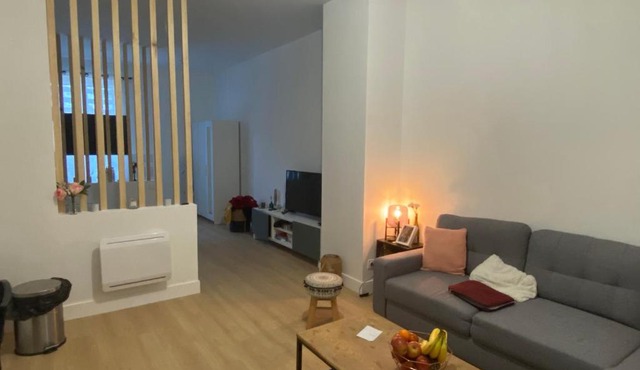 Loft moderne avec parking gratuit