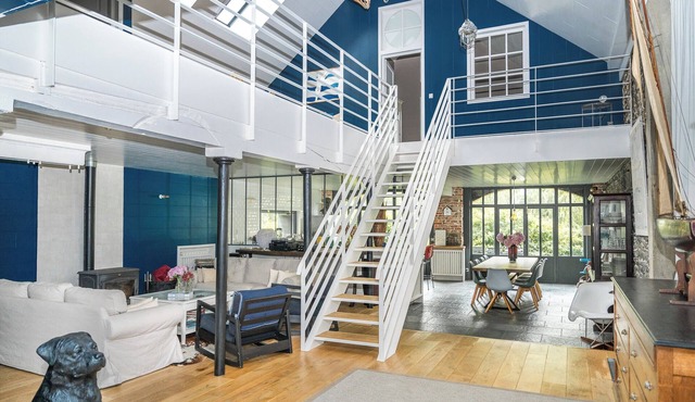 Loft of 180 m2 with private heated swimming pool