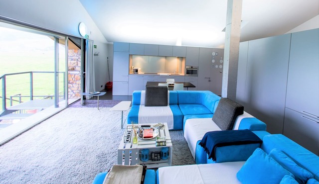LOFT of MINIMAL design with large terrace.