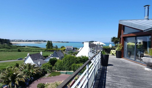 LOFT PANORAMIC SEA VIEW 8 people 300m from the beach