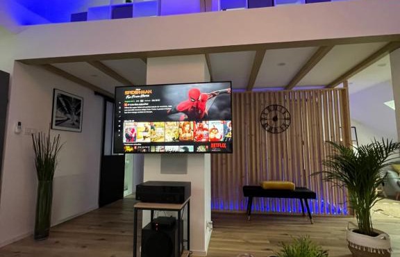 Loft ravissant avec parking gratuit