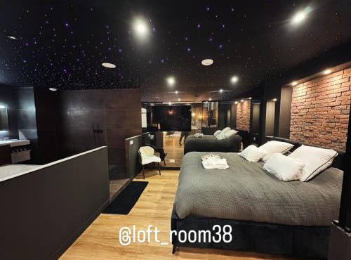 loft room38