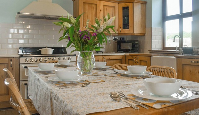 Loft Shay Farm is the perfect place to treat friends and family.