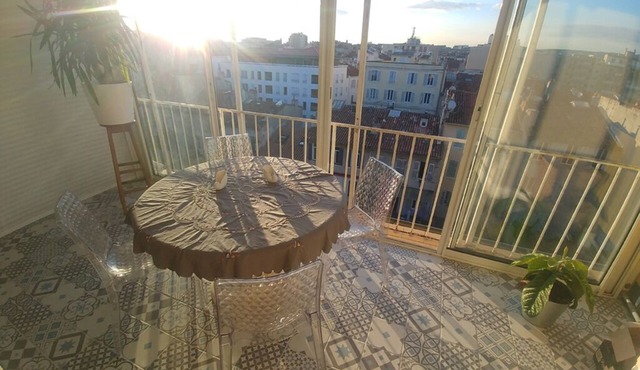 LOFT + TERRACE + direct BEACH access (bus)