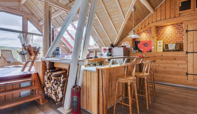 Loft with jacuzzi and sauna