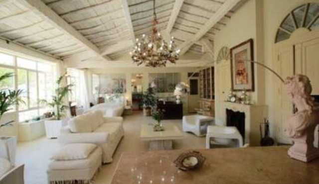 Loft with pool in Provence