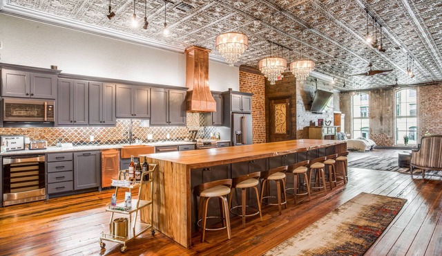 Loft Zaza voted best hotel in Cooke Co. 2023- GDR