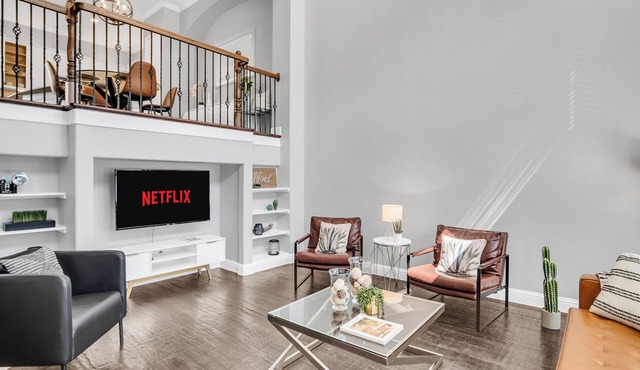 Lofted Luxury. Exclusive 3BR Home Short Walk to Legacy Shops and Dining