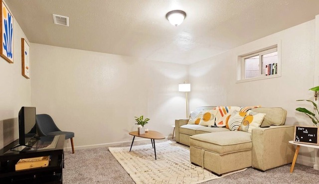 Loftium | Newly Renovated, Charming 2br 1ba Private Suite