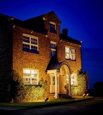 Loftsome Bridge Hotel