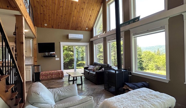 Lofty Cottage on Bras d’Or Lakes