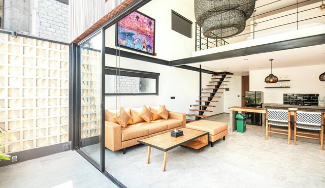 Lofty NYC Vibes 200m to Canggu Beach