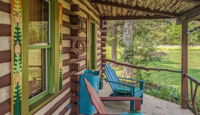 Log Cabin at Tan Trough Holler