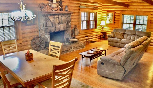 Log cabin, Blue Rdg. Mtn., A.T., Helton Crk falls, Vogel St. Park, near Helen