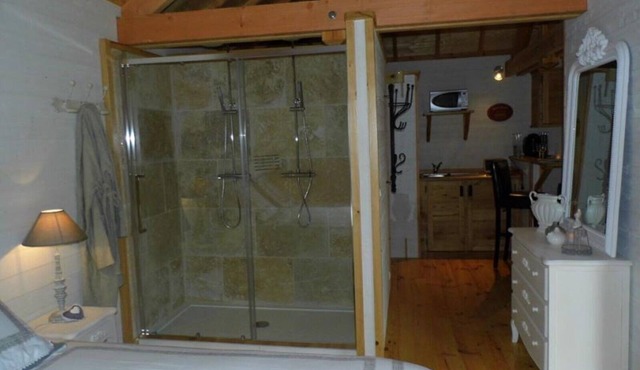 Log Cabin-Deluxe-Whirlpool bath-Countryside view-Gîtes de France