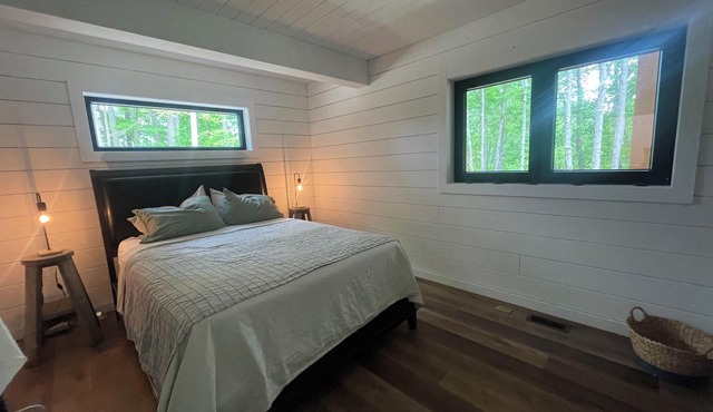 Log Cabin - Enjoy Nature’s Playground, Dining, Adventure - Calabogie