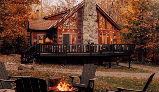 Log Cabin Escape: Well-stocked, clean, cozy & comfortable