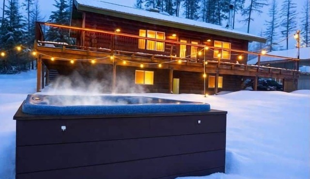 Log Cabin: Hot Tub, Sauna, Wet Bar & Mtn Views