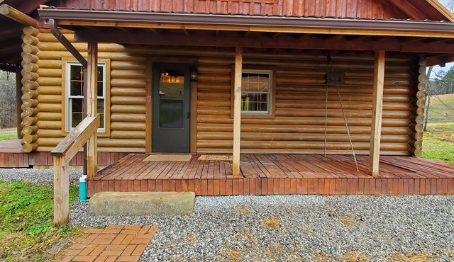 Log Cabin in Jackson County Ohio