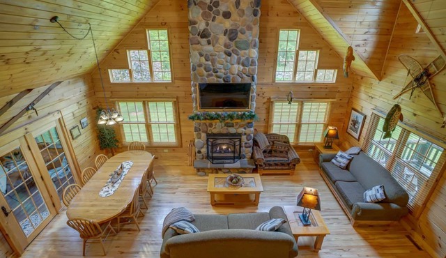 Log Cabin Lodge Devil's Lake State Park, Skiing, Cascade Mtn, Dells