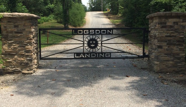 Log Cabin Nolin Lake