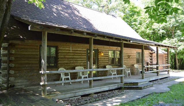 Log cabin on 25 acres