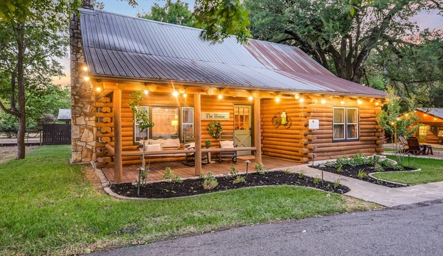 Log Cabin on Cypress Creek—Walk to Wimberley Square, Sleeps 7