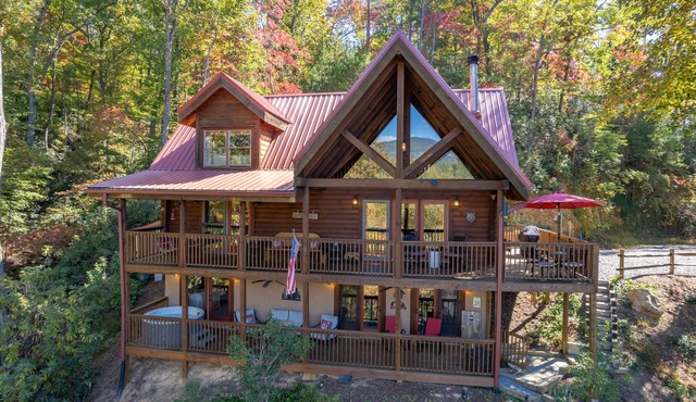 Log Cabin on Lake/Mountains/Hot tub/Views