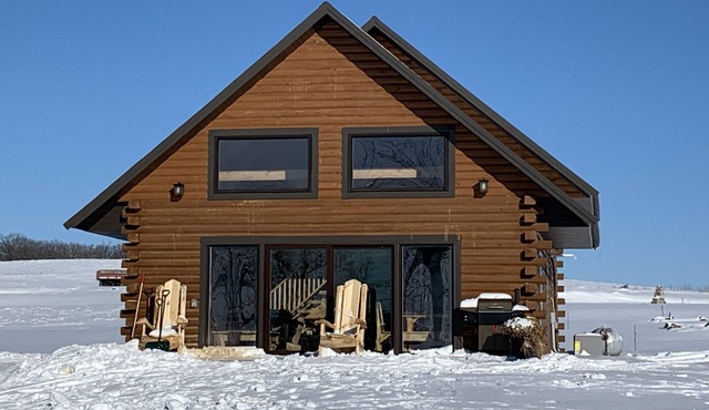 Log Cabin on Latimer Lake