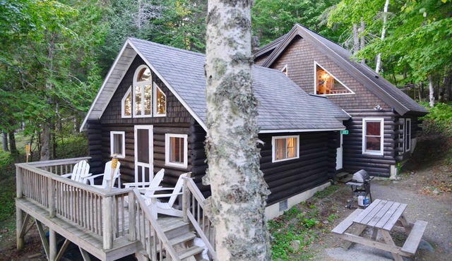 Log Cabin on North Shore of Beautiful Rangeley Lake