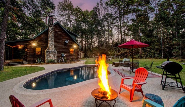 Log Cabin Retreat with Pool, Trampoline, and more!