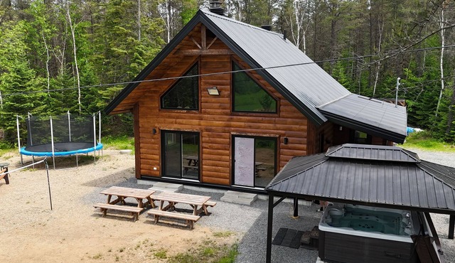 Log cabin | Spa, river & nature, Mauricie