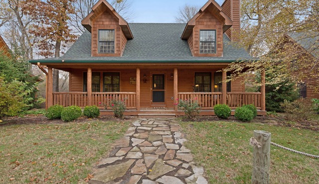 Log Cabin-Style Home with Private Hot Tub and Close Proximity to the Lake