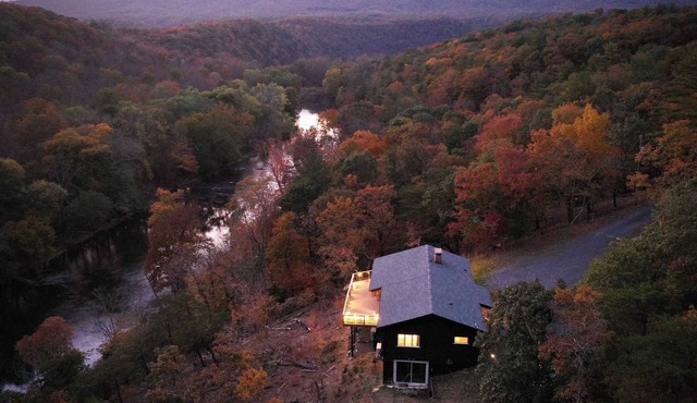 Log Cabin w/Fireplace, EV Station & River Access