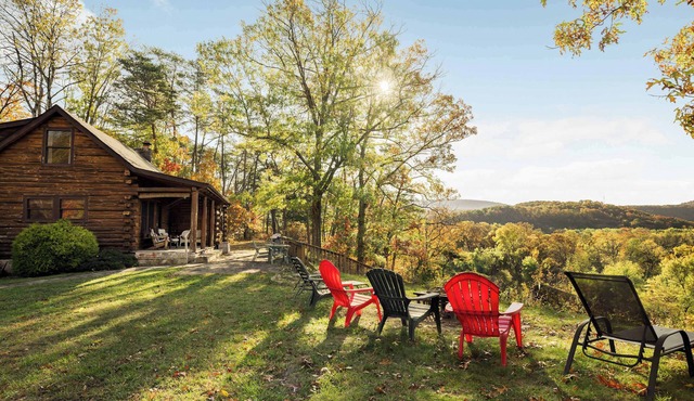 Log cabin w/river access & fishing