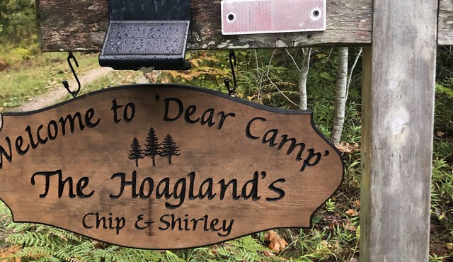 Log cabin, walking distance from Funistrada, LaBecasse, Laker Shakes & Glen Lake