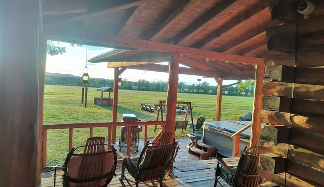 Log Cabin with Mountain Views, Hot Tub & Free Firewood, Near Lake Champlain