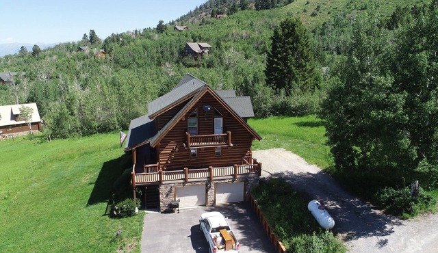 Log home in the Mountains