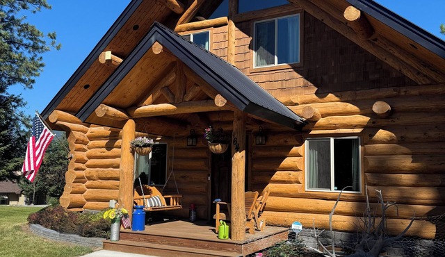 LOG HOME new built- 4bds-3 levels-golf nearby